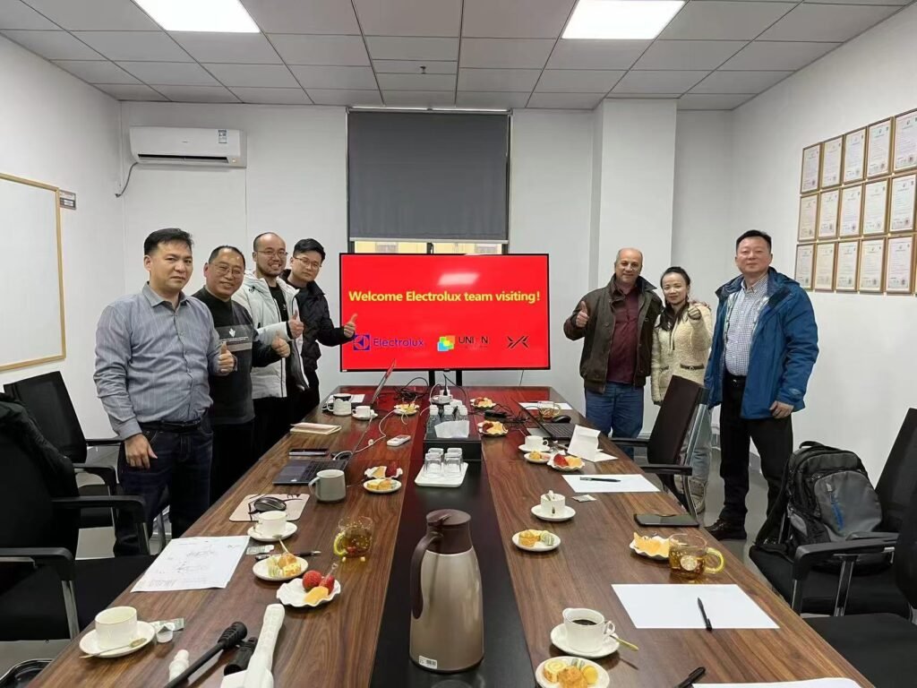 Electrolux team group photo high pressure water gun cooperation product testing mass production guidance